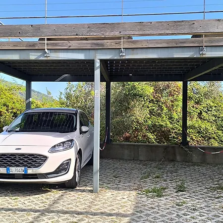 Ingrid Διαμέρισμα *